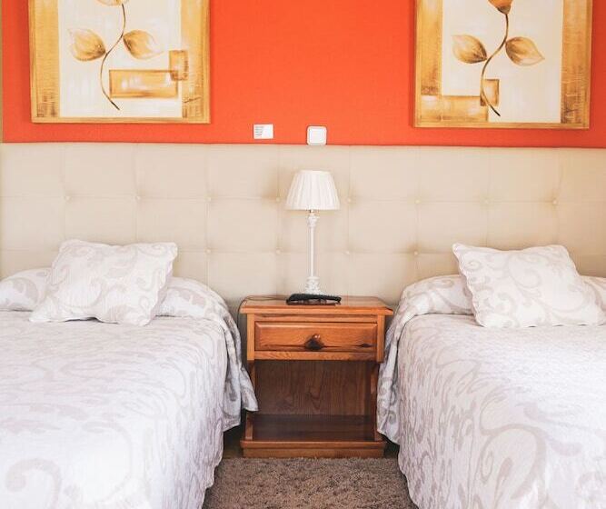 Номер Стандарт, Hostal Docar