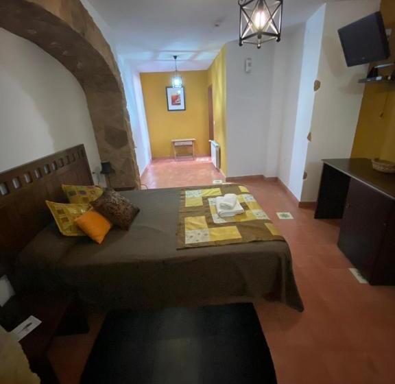Семейный Номер, Rural La Posada De Las Cigüeñas