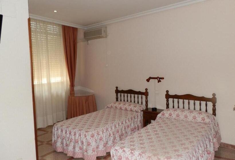 اتاق استاندارد, Hostal San Poul