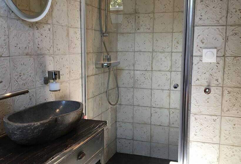 اتاق لوکس, Boutique Hotel B&b Fleurie