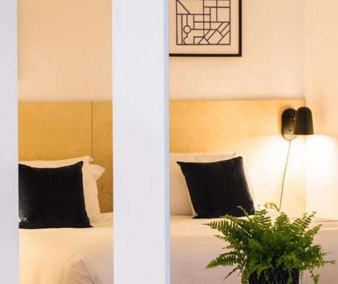 Студия Superior, Hiding Space   Westgate Apartments