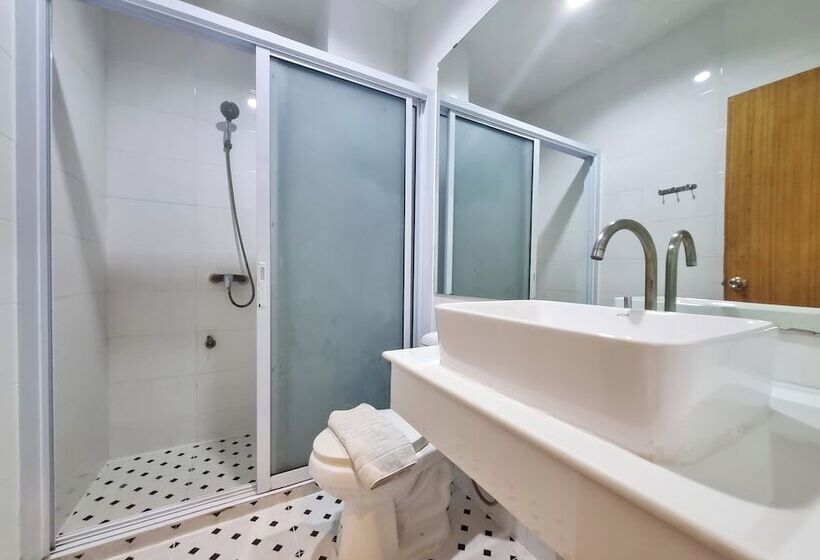 اتاق استاندارد, Mar24 Koh Tao