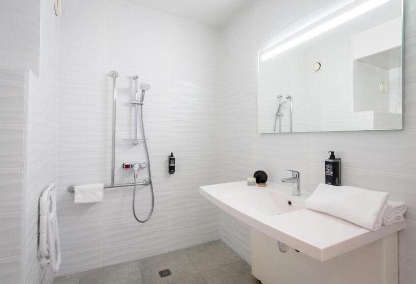 家庭间, Ibis Budget Fréjus St Raphaël Centre