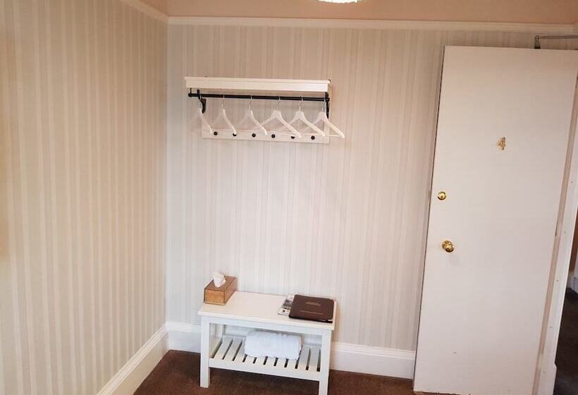 Номер Стандарт Индивидуальный, Seaview Guest House
