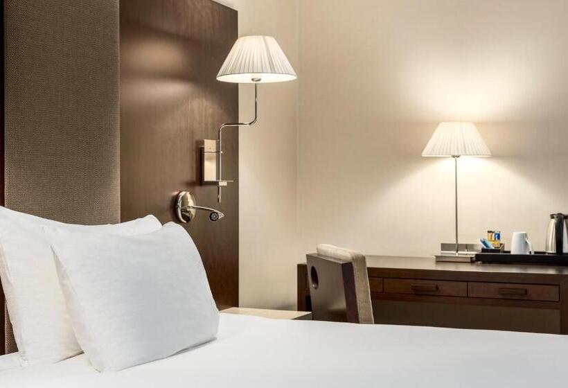 اتاق استاندارد, NH Coimbra Dona Inês