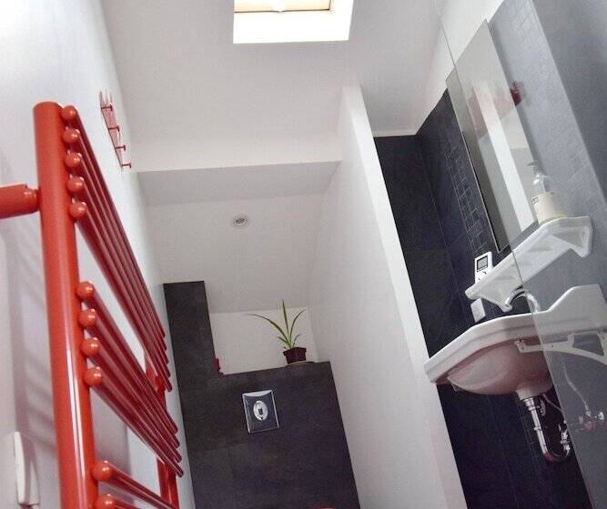 اتاق استاندارد, Art Home Bnb