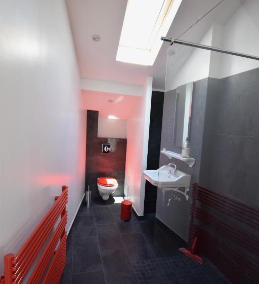 اتاق استاندارد با چشم‌انداز باغ, Art Home Bnb