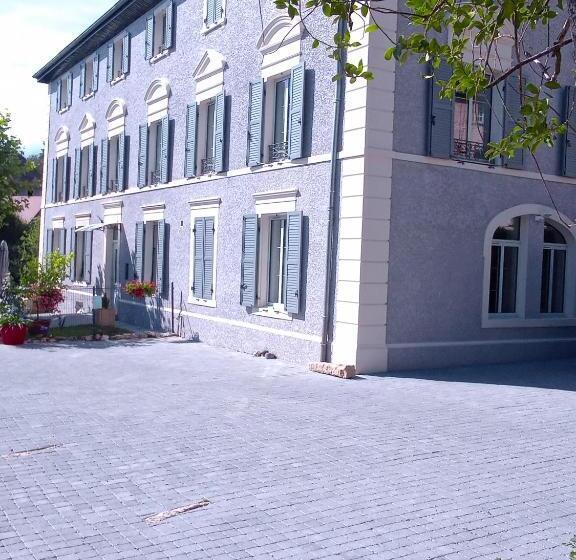 Family Suite, A Deux Pas Du Rheby