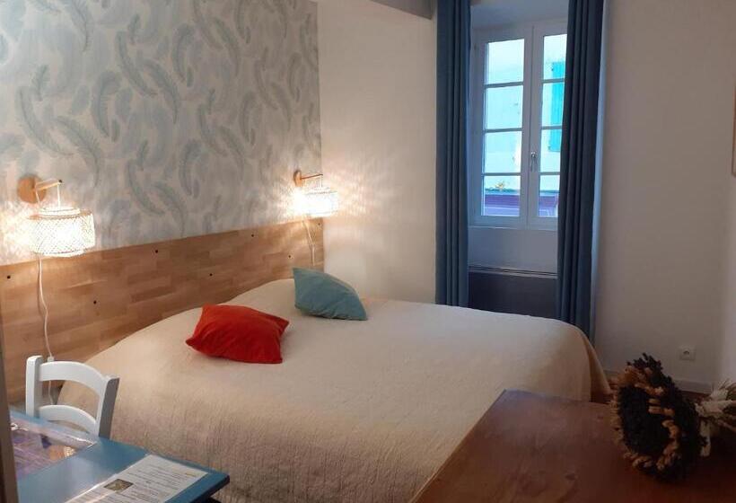 Номер Стандарт, La Maison Bleue