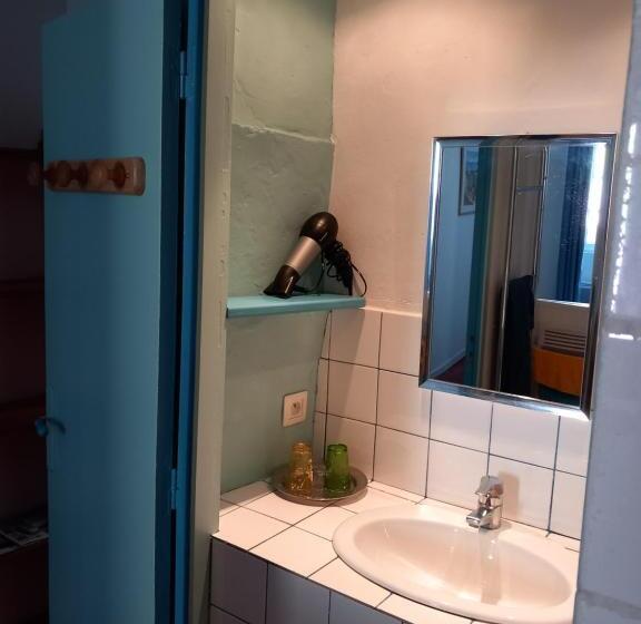 Номер Стандарт, La Maison Bleue
