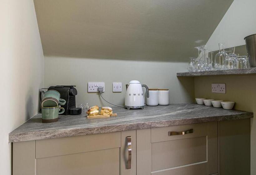 Люкс, Dunnet B&b Escapes