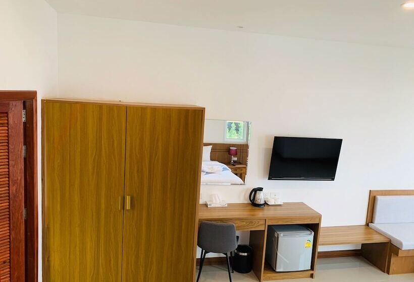 Номер Deluxe Вид на Море, Horizon Beach Resort Koh Jum