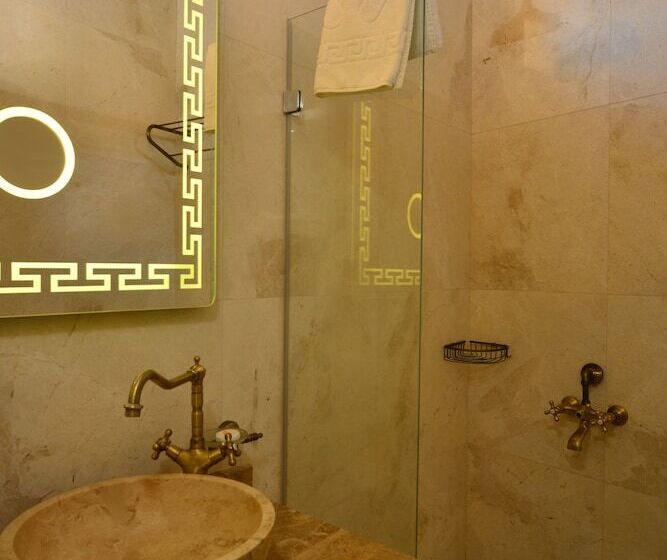 수피리어 룸, Caftan Cave Suites