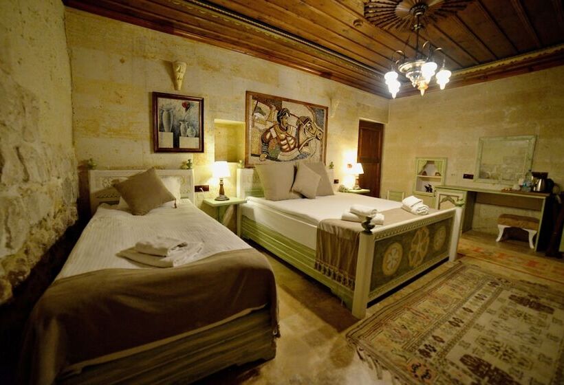 패밀리 룸, Caftan Cave Suites