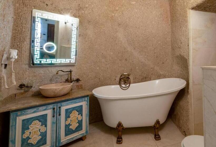 패밀리 룸, Caftan Cave Suites