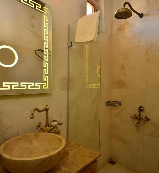 수피리어 룸, Caftan Cave Suites