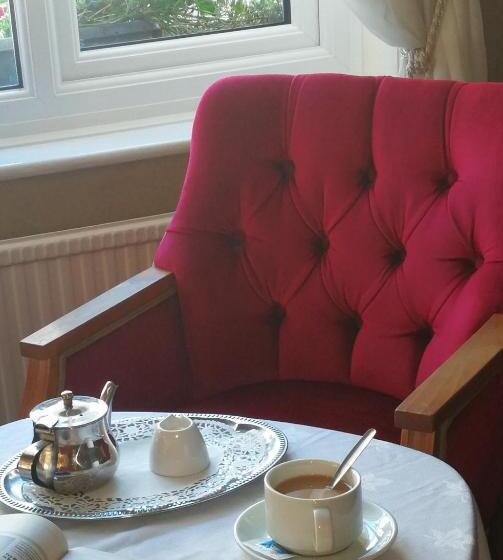 Номер Стандарт, Torbay Court