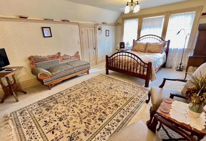 Номер Стандарт, The Hancock House Bed & Breakfast Inn