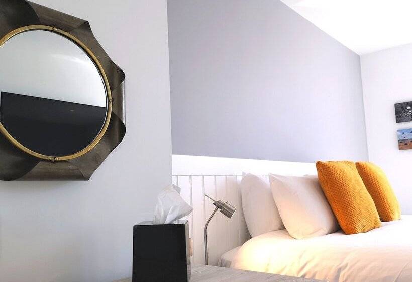 سوییت خانوادگی, Mode Hotel Lytham