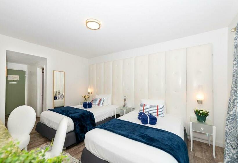 Студия Superior, Norman S Hotel And Dining