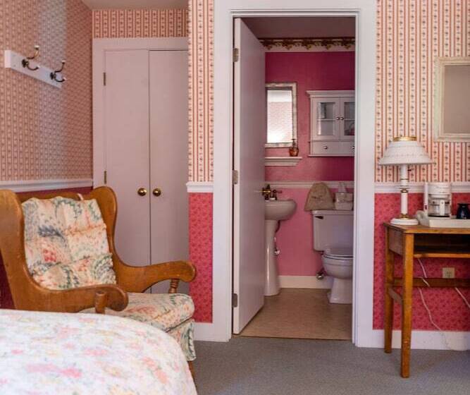 Номер Стандарт, Carriage Barn Inn