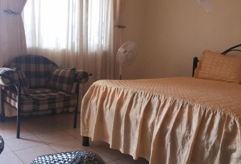 اتاق استاندارد یک نفره, Westcliff