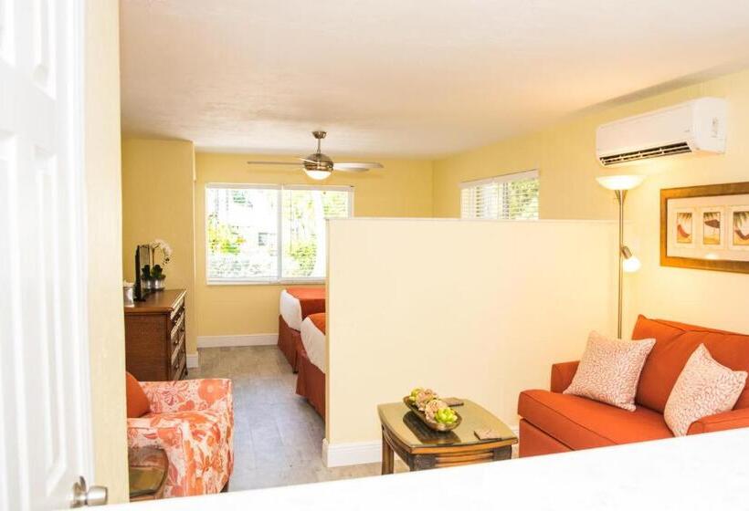 Студия Deluxe, Coconut Bay Resort   Key Largo