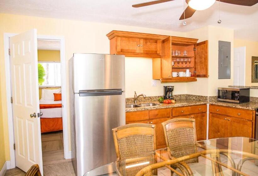 Вилла 1 Спальня, Coconut Bay Resort   Key Largo