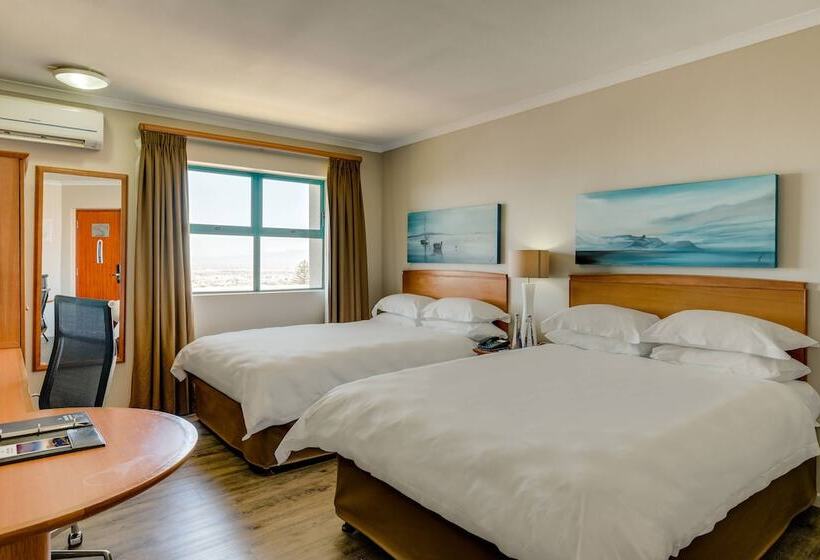 Номер Стандарт 2 Двуспальные Кровати, Protea Hotel By Marriott Cape Town Tyger Valley