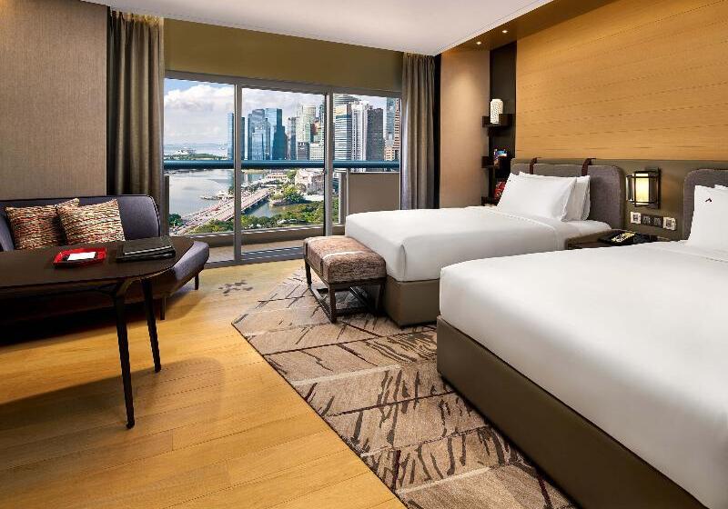 اتاق استاندارد با چشم‌انداز, Swissotel The Stamford Singapore