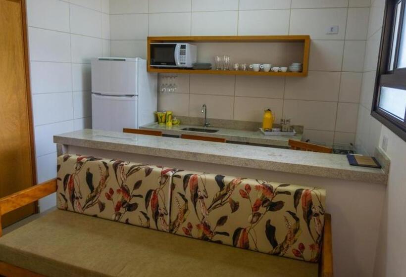 Номер Стандарт с Балконом, Pousada Ilha Vitoria