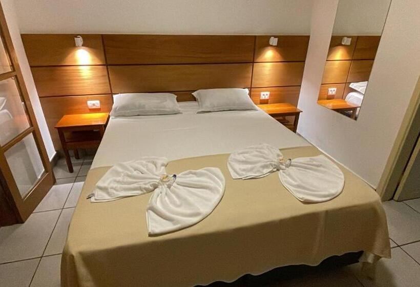 Четырехместный Номер Deluxe, Pousada Ilha Vitoria