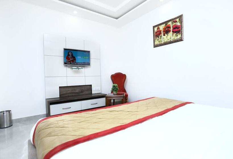 اتاق لوکس, Amritsar Grand