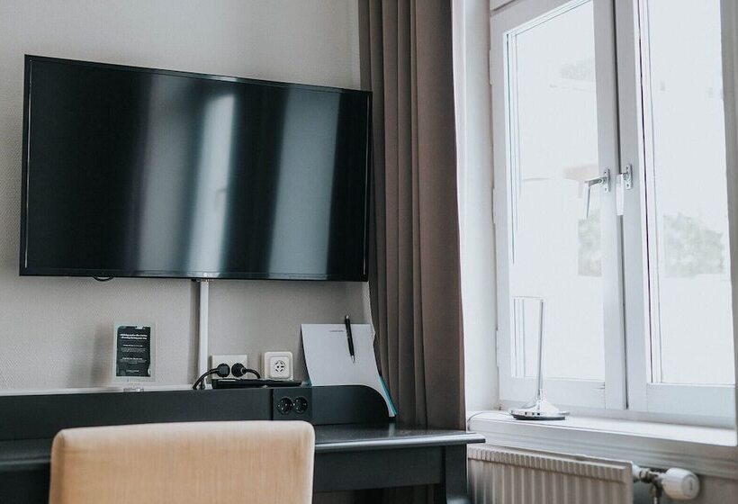 Номер Стандарт, Clarion Collection Hotel Majoren
