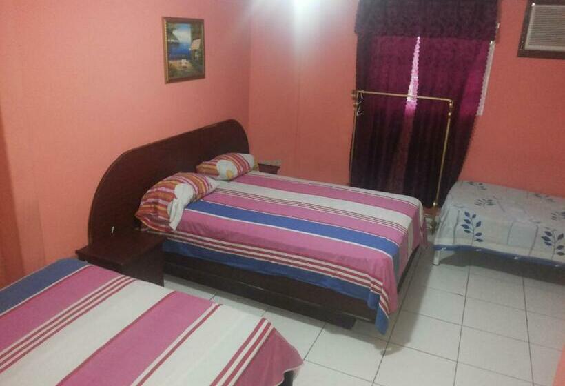 家庭间, Residencial Turistico Cuba
