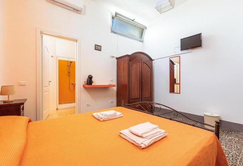 Четырехместный Номер Стандарт, B&b La Torre