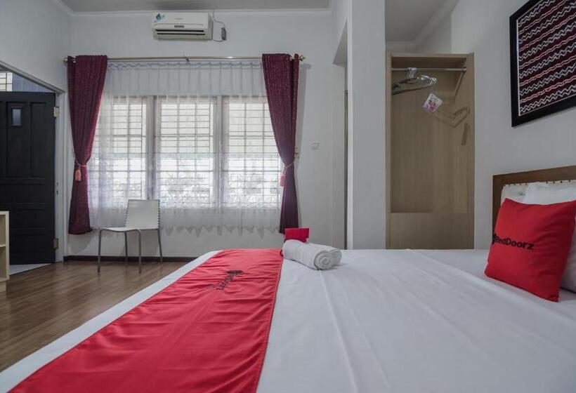 اتاق لوکس, Reddoorz Syariah Plus @ Banjarbaru