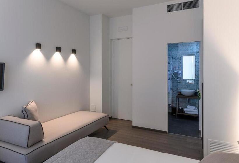 Superior Room with Terrace, B&b The Attico