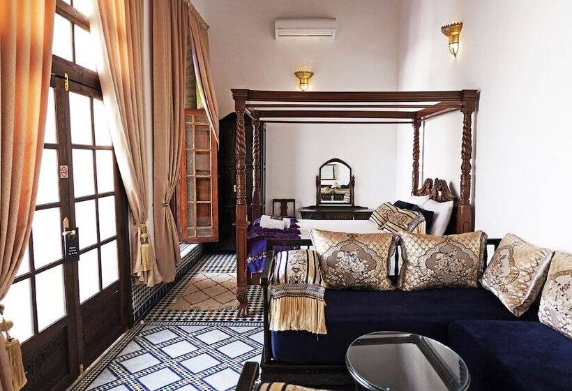سوییت اجرایی, Riad Alassala Fes