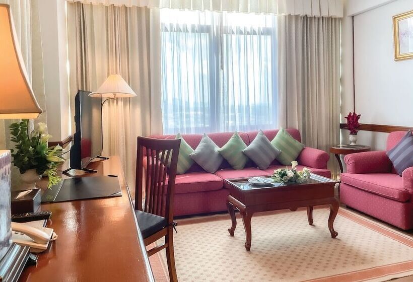 이그제큐티브 스위트, Royal Phuket City Hotel   Sha Extra Plus