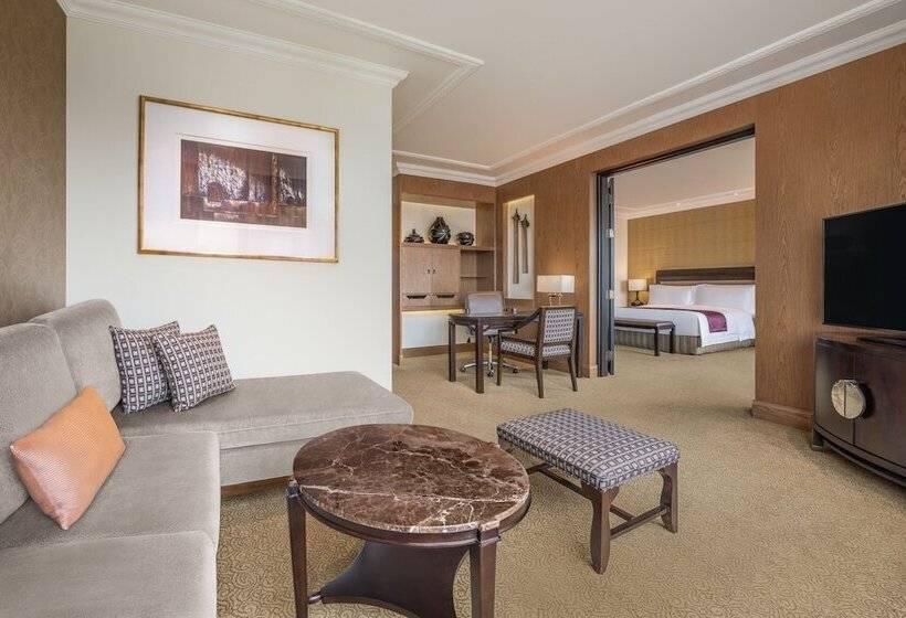 سوییت خانوادگی, Sheraton Grande Sukhumvit, A Luxury Collection Hotel, Bangkok