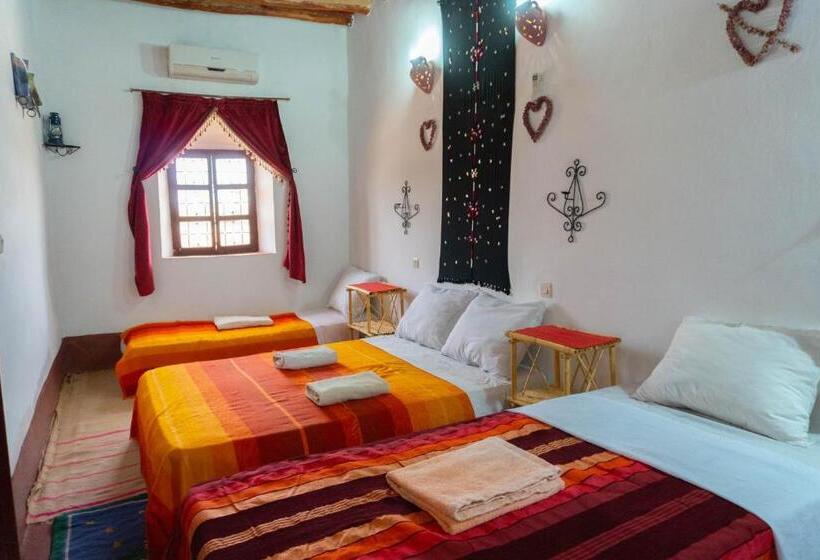 اتاق استاندارد سه نفره, Kasbah La Datte D Or
