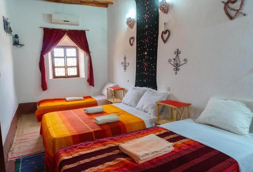اتاق استاندارد سه نفره, Kasbah La Datte D Or