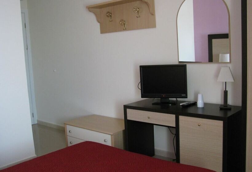 اتاق استاندارد یک نفره, Albergo Roma