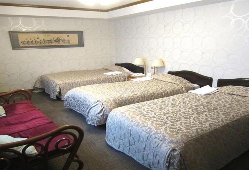 Номер Стандарт Трехместный, Sunrise Hotel Okinawa