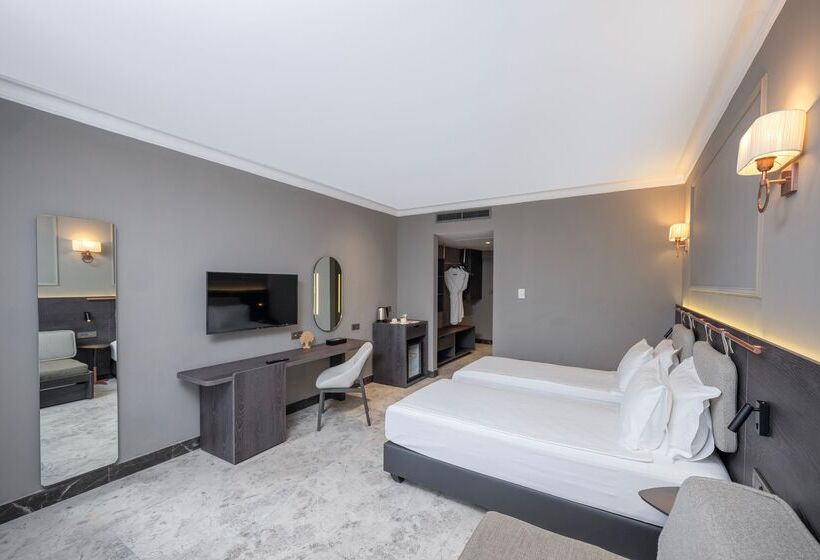 اتاق استاندارد با چشم‌انداز دریا, Adora Hotel & Resort