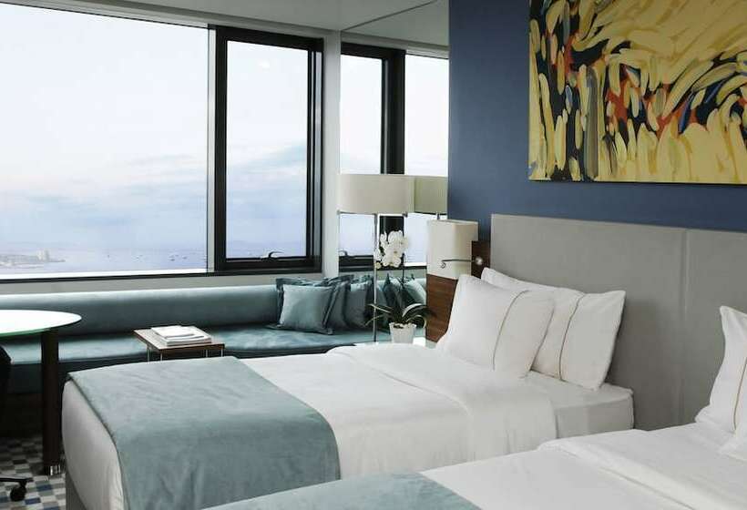 Номер Deluxe Вид на Море, Sheraton Istanbul Ataköy