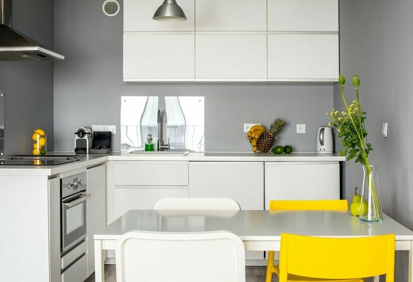 1 Bedroom Apartment, Apartamenty Wroc Kurkowa 14