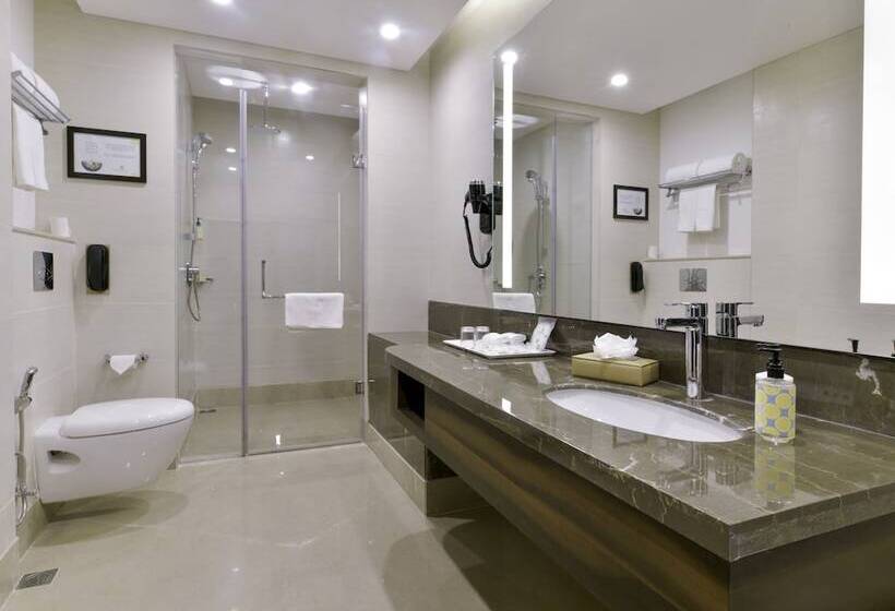 Президентский Люкс, Lemon Tree Hotel Jammu