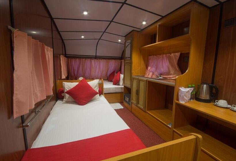 Семейный Номер Вид на Море, Yala Caravan Village